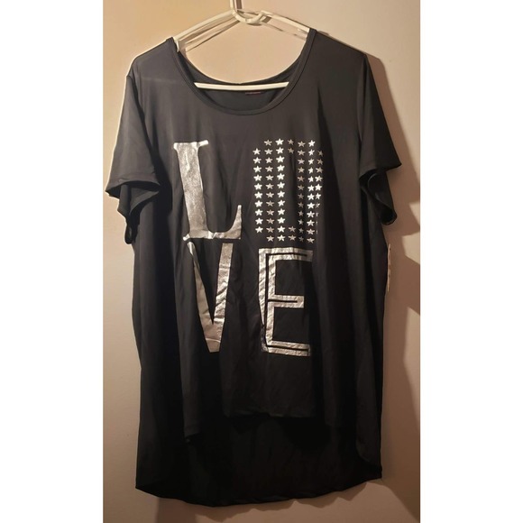 NWT - Material Girl Active Top - Screenprinted LOVE - back cutouts - Size 3X - Picture 1 of 8